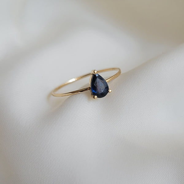 ANEL PIETRA GOTA SAFIRA AZUL OURO 18K
