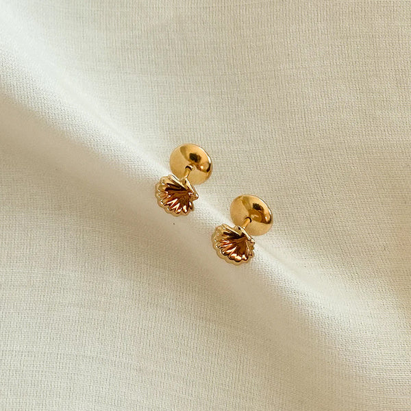 BRINCO CONCHA VENUS OURO 18K