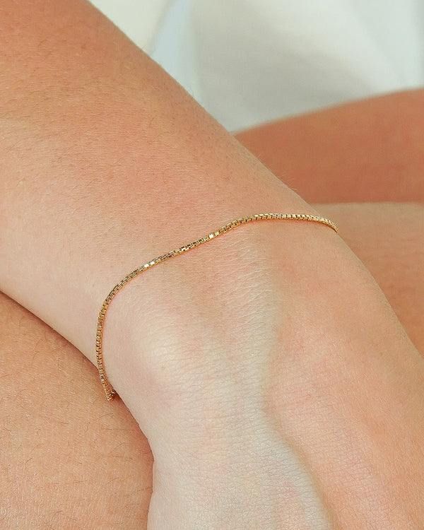 PULSEIRA VENEZIANA OURO 18K